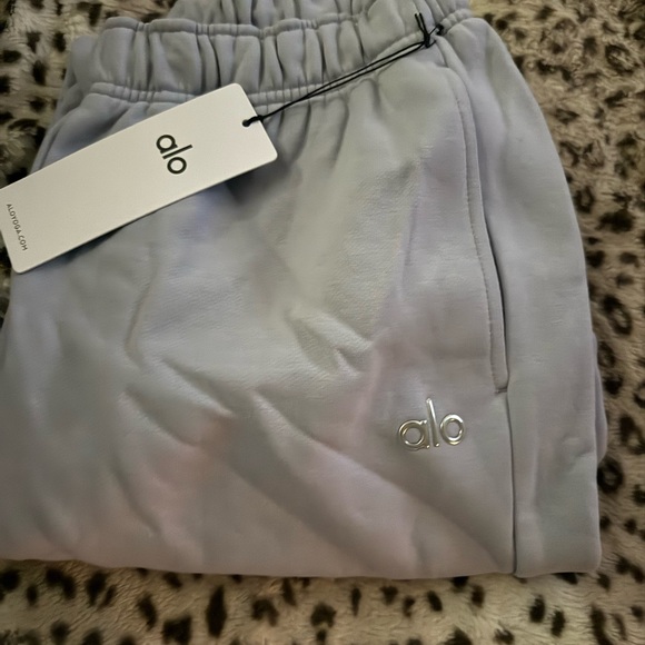 ALO Accolade Straight Leg Sweatpant SIZE MEDIUM - Picture 5 of 7